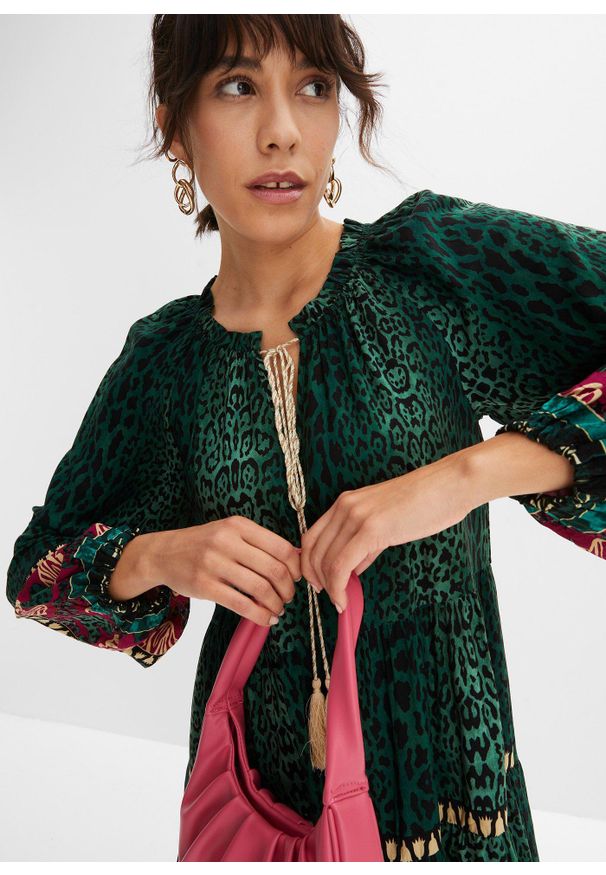 bonprix - Sukienka tunikowa z lejącej wiskozy. Kolor: zielony. Materiał: wiskoza. Wzór: nadruk. Sezon: lato