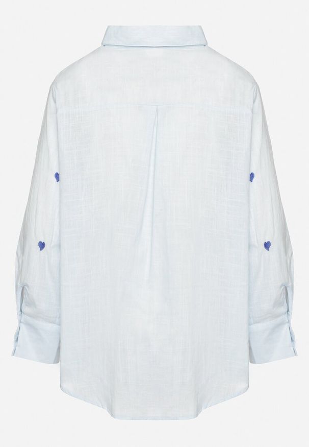 Born2be - Jasnoniebieska Koszula z Bawełny Ozdobiona Sercami Aslotis. Okazja: na co dzień. Typ kołnierza: kołnierzyk klasyczny. Kolor: niebieski. Materiał: bawełna. Długość: długie. Wzór: aplikacja. Styl: casual, klasyczny