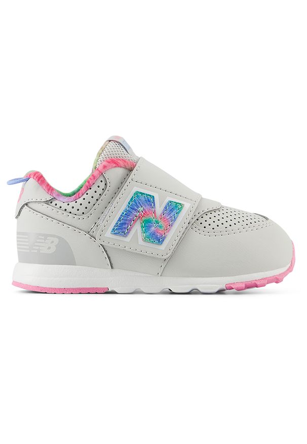Buty niemowlęce New Balance NW574KL – szare. Okazja: na co dzień. Zapięcie: rzepy. Kolor: szary. Materiał: materiał, guma, syntetyk. Szerokość cholewki: normalna. Model: New Balance 574. Sport: turystyka piesza