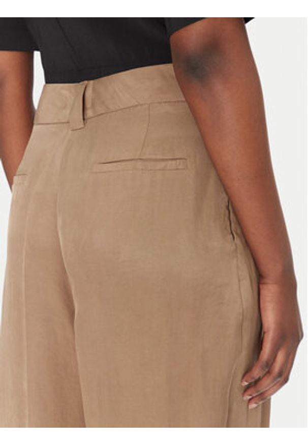 ACCESS FASHION Spodnie materiałowe 53-5025-235 Brązowy Regular Fit. Kolor: brązowy. Materiał: lyocell