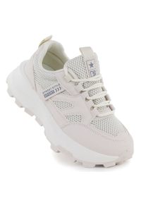 Sneakersy sportowe damskie na platformie beżowe NEWS 8511. Okazja: na co dzień. Kolor: beżowy. Materiał: skóra ekologiczna. Obcas: na platformie #1