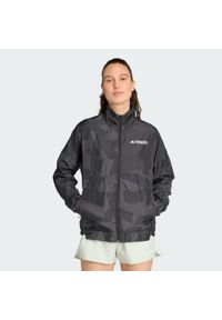 Adidas - Wiatrówka Terrex Multi Printed. Kolor: szary, wielokolorowy, czarny. Materiał: materiał. Sport: bieganie #1