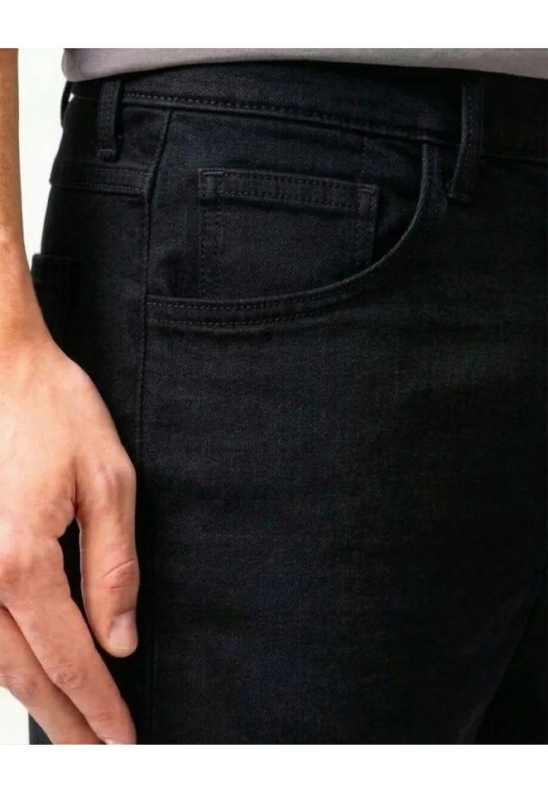 Wrangler - MESKIE SPODENKI WRANGLER FRONTIER SHORT BLACK RINSE 112371345