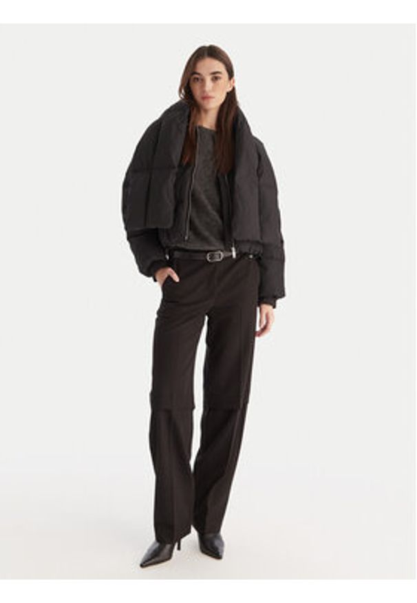Calvin Klein Kurtka puchowa LV044D518G Czarny Regular Fit. Kolor: czarny. Materiał: syntetyk