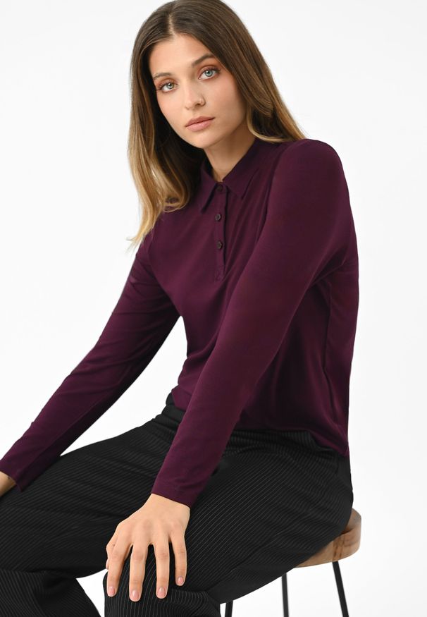 Volcano - Longsleeve polo L-TOPAZ. Okazja: do pracy, na spotkanie biznesowe. Typ kołnierza: polo. Materiał: dzianina, jeans, materiał. Długość rękawa: długi rękaw. Długość: długie. Wzór: gładki. Styl: klasyczny, elegancki, biznesowy