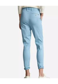 Ralph Lauren - RALPH LAUREN - Błękitne spodnie Slim. Kolor: niebieski. Materiał: bawełna