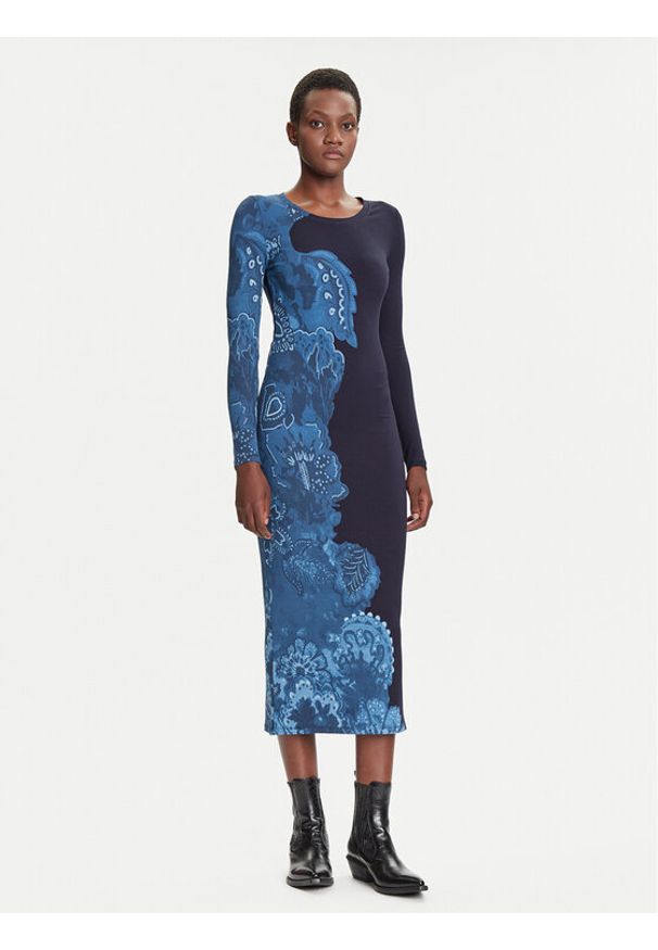 Desigual Sukienka codzienna Limbani 25WWVK31 Granatowy Slim Fit. Okazja: na co dzień. Kolor: niebieski. Materiał: wiskoza. Typ sukienki: proste. Styl: casual