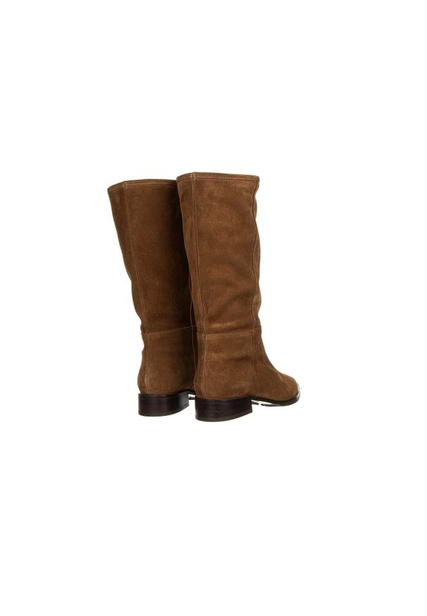 Kozaki Bayla-200 145 1047 Kahve Suet 200022, Brązowy, Skóra naturalna. Zapięcie: bez zapięcia. Kolor: brązowy. Szerokość cholewki: normalna. Wysokość cholewki: przed kolano. Materiał: zamsz. Sezon: jesień, zima. Obcas: na obcasie. Styl: klasyczny. Wysokość obcasa: niski