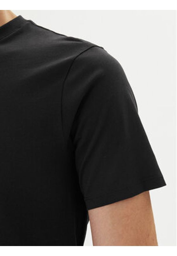 Armani Exchange T-Shirt XM002471 AF10356 UB101 Granatowy Slim Fit. Kolor: niebieski. Materiał: bawełna