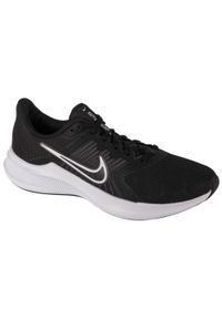 Buty do biegania męskie Nike Downshifter 11. Zapięcie: sznurówki. Kolor: czarny. Materiał: skóra, syntetyk, tkanina, materiał. Szerokość cholewki: normalna. Model: Nike Downshifter