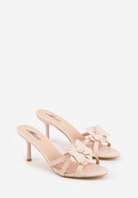 Born2be - Beżowe Klapki na Szpilce z Aplikacją Kwiatka Valanna. Okazja: na co dzień. Kolor: beżowy. Materiał: jeans. Wzór: aplikacja, kwiaty. Obcas: na szpilce. Styl: casual, elegancki #2