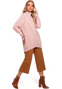 e-margeritka - Długi sweter z golfem różowy - s/m. Typ kołnierza: golf. Kolor: różowy. Materiał: poliester, wełna, materiał, poliamid. Długość: długie #1