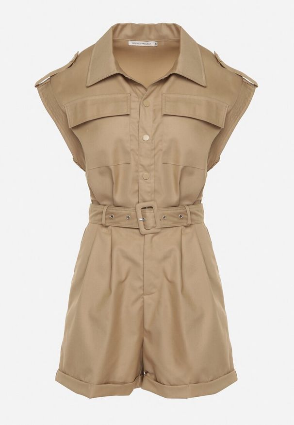 Born2be - Beżowy Kombinezon bez Rękawów Zapinany na Guziki z Materiałowym Paskiem Tiamarlia. Okazja: na co dzień. Kolor: beżowy. Materiał: materiał. Długość rękawa: bez rękawów. Styl: casual, klasyczny