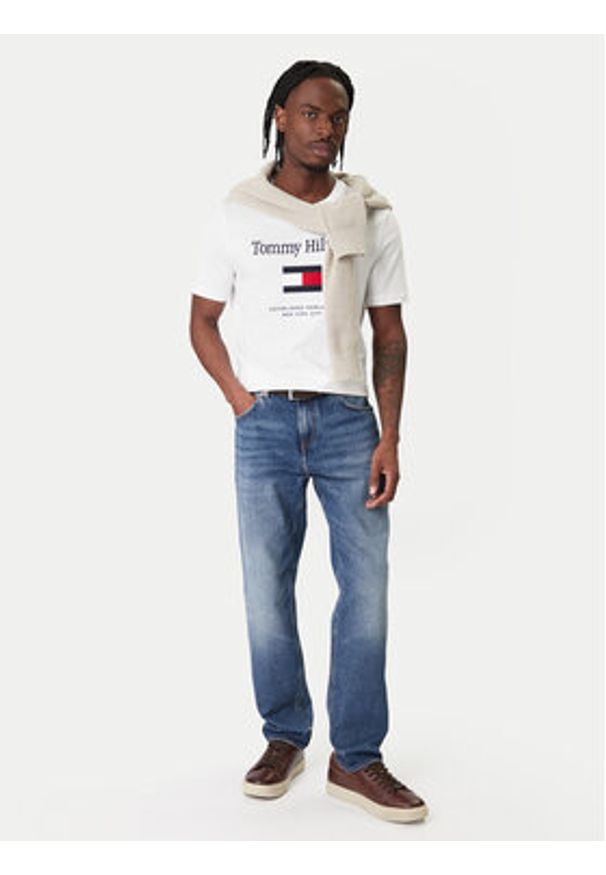 TOMMY HILFIGER - Tommy Hilfiger Jeansy Harlem MW0MW41890 Niebieski Tapered Fit. Kolor: niebieski