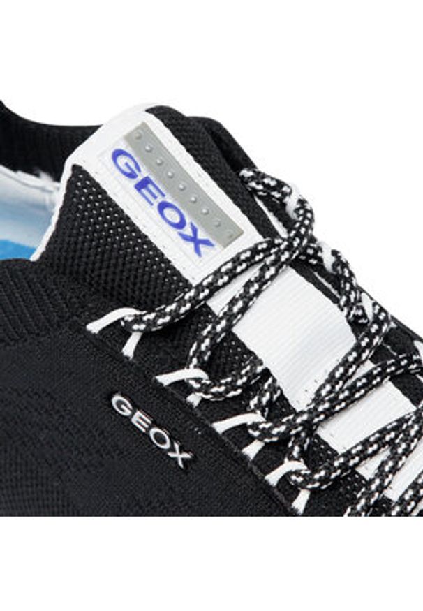 Geox Sneakersy D Spherica A D15NUA 0006K C9999 Czarny. Kolor: czarny. Materiał: materiał
