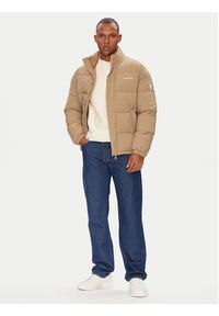 Guess Jeans Kurtka zimowa M4BL20 WGII2 Brązowy Regular Fit. Kolor: brązowy. Materiał: syntetyk. Sezon: zima #2