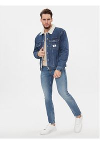 Calvin Klein Jeans Kurtka jeansowa 90's J30J323905 Niebieski Regular Fit. Kolor: niebieski. Materiał: bawełna