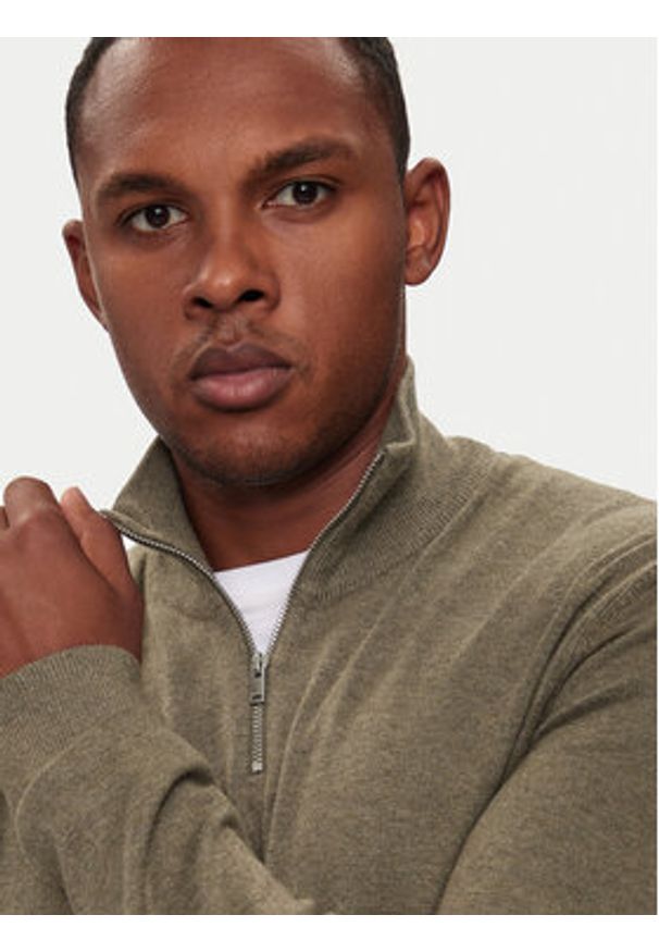 Lindbergh Sweter 30-800173 Beżowy Slim Fit. Kolor: beżowy. Materiał: wiskoza