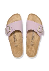 Birkenstock Catalina BF Faded Purple Klapki damskie. Okazja: na spacer, na co dzień. Kolor: fioletowy. Materiał: zamsz, materiał, skóra. Sezon: lato. Styl: elegancki, casual, wakacyjny, klasyczny #3