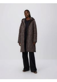 Reserved - Pikowana kurtka - szary. Kolor: szary. Materiał: tkanina #1