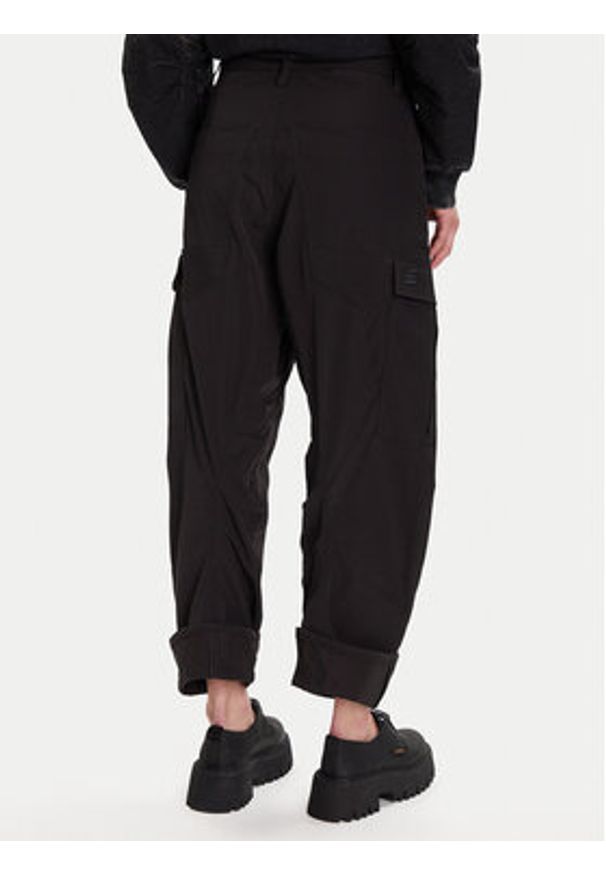 G-Star RAW - G-Star Raw Spodnie materiałowe Cargo 3D D27022-D909 Czarny Boyfriend Fit. Kolor: czarny. Materiał: syntetyk