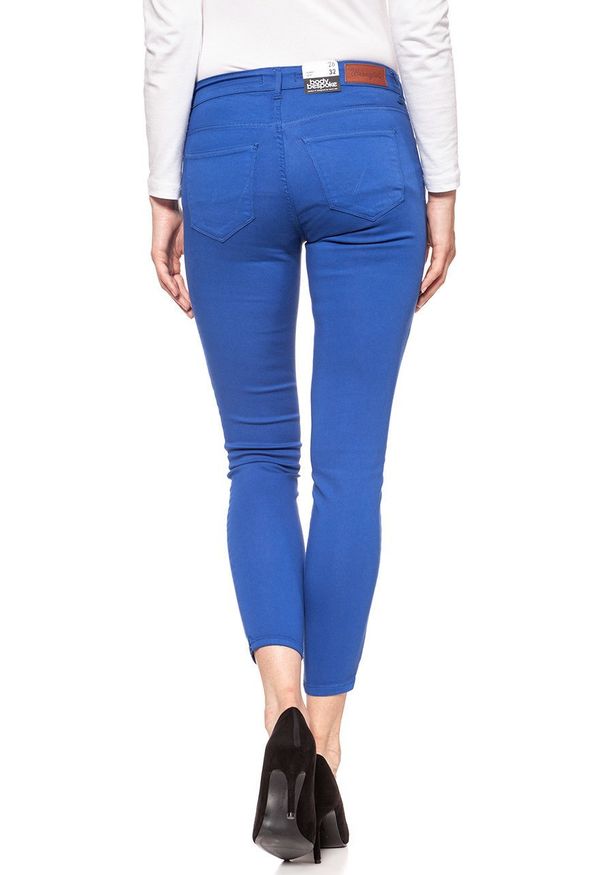 Wrangler - SPODNIE WRANGLER DAMSKIE SKINNY CROP TURKISH SEA W28MHL291 112128460. Materiał: materiał