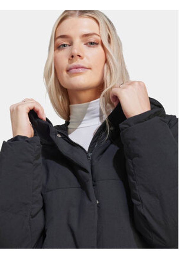 Adidas - adidas Płaszcz zimowy Big Baffle Coat IK3159 Czarny Loose Fit. Kolor: czarny. Materiał: syntetyk. Sezon: zima