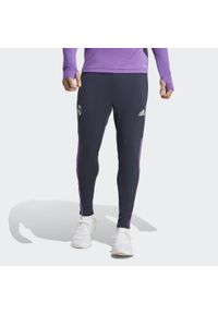 Spodnie do piłki nożnej męskie Adidas Real Madrid Condivo 22 Training Pants. Kolor: niebieski. Materiał: materiał, dresówka