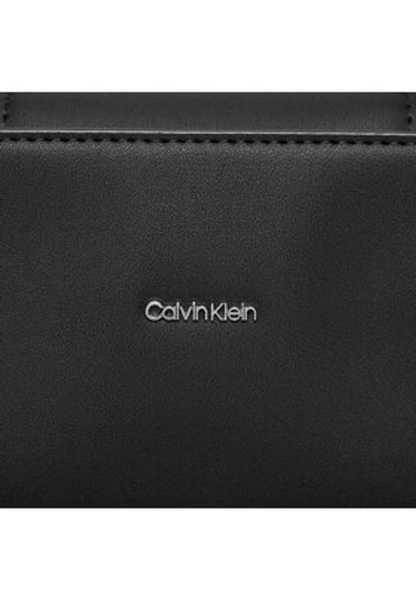 Calvin Klein Torebka Ck Must Medium Shopper_Jcq K60K612347 Czarny. Kolor: czarny. Materiał: skórzane