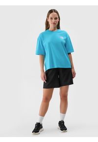 4f - 4F T-shirt oversize z nadrukiem damski - turkusowy XS. Okazja: na co dzień. Kolor: turkusowy. Materiał: dzianina, jersey, bawełna. Długość rękawa: krótki rękaw. Długość: krótkie. Wzór: nadruk. Styl: casual, klasyczny, sportowy #2
