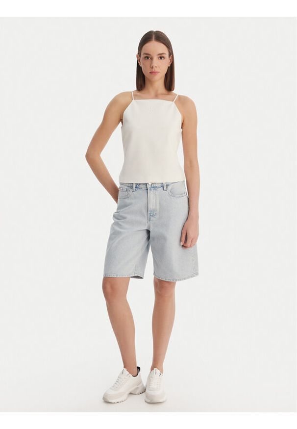 Calvin Klein Jeans Szorty jeansowe LV047F673G Czarny Loose Fit. Kolor: czarny. Materiał: bawełna