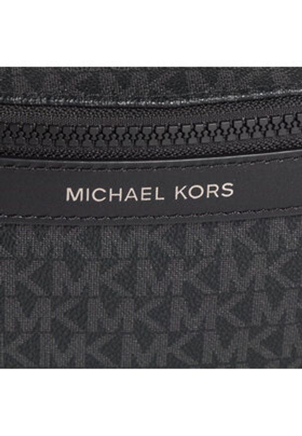 MICHAEL Michael Kors Saszetka nerka Greyson 33S0LGYC1B Czarny. Kolor: czarny. Materiał: skóra