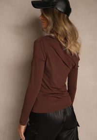 Renee - Brązowa Bluzka Longsleeve Vices z Asymetrycznym Dekoltem Fertie. Okazja: na co dzień. Kolor: brązowy. Materiał: jeans. Długość rękawa: długi rękaw. Długość: długie. Styl: casual, elegancki #7