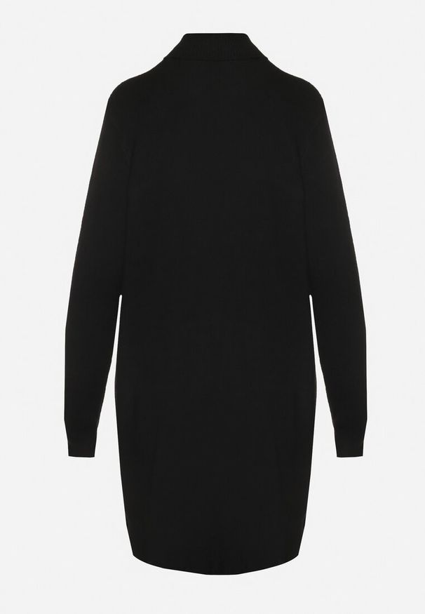 Born2be - Czarna Sweterkowa Sukienka z Wełną Bawełną i Golfem o Pudełkowym Kroju Akenavia. Okazja: na co dzień. Typ kołnierza: golf. Kolor: czarny. Materiał: wełna, bawełna. Styl: casual, elegancki