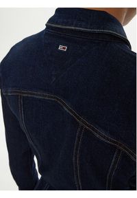 Tommy Jeans Sukienka jeansowa DW0DW20533 Granatowy Regular Fit. Kolor: niebieski. Materiał: bawełna