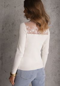 Renee - Biały Sweter z Półgolfem z Wiskozą o Dopasowanym Kroju Zdobiony Koronką Oceanus. Kolor: biały. Materiał: wiskoza, koronka. Wzór: aplikacja, koronka. Styl: klasyczny #2