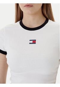 Tommy Jeans T-Shirt Badge DW0DW22575 Écru Slim Fit. Materiał: bawełna #2