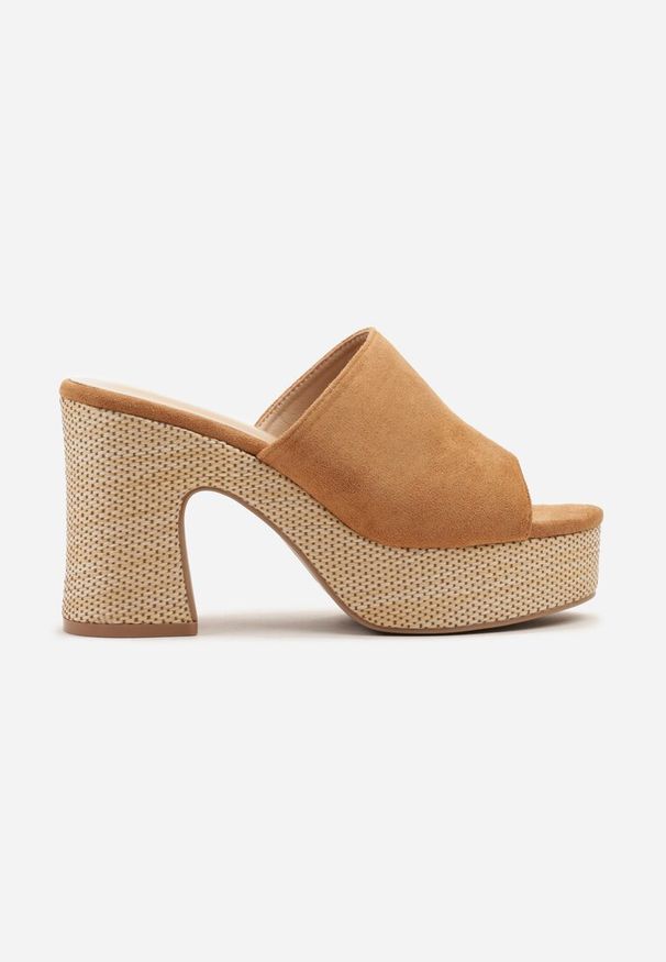 Born2be - Brązowe Klapki z Imitacji Zamszu na Słupku i Platformie Tenorela. Okazja: na co dzień. Kolor: brązowy. Materiał: zamsz. Obcas: na platformie. Styl: elegancki, casual, wizytowy