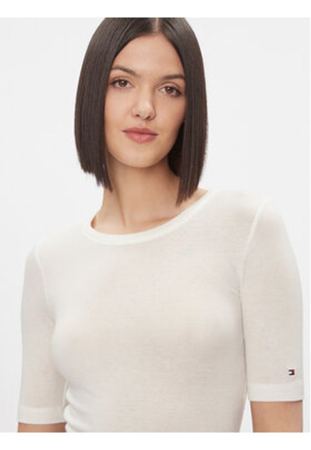 TOMMY HILFIGER - Tommy Hilfiger T-Shirt Slim Soft Tencel C-Nk 1/2Slv WW0WW39789 Écru Slim Fit. Materiał: wiskoza