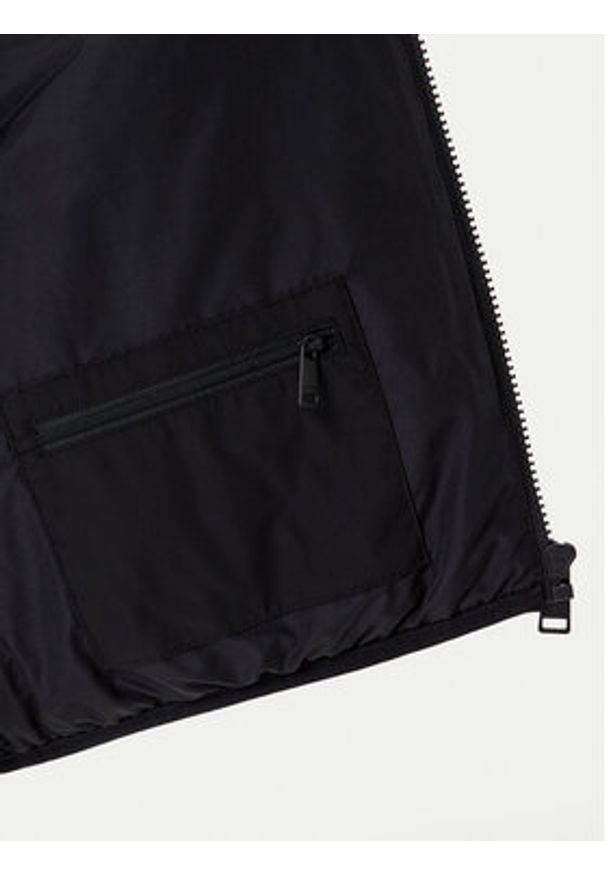 Tommy Jeans Kurtka przejściowa DW0DW20958 Czarny Regular Fit. Kolor: czarny. Materiał: syntetyk