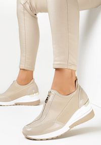 Born2be - Beżowe Sneakersy na Niskim Koturnie z Ozdobnym Zamkiem Malios. Zapięcie: zamek. Kolor: beżowy. Materiał: materiał. Obcas: na koturnie #1
