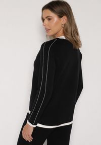 Born2be - Czarny Sweter Ozdobiony Paskami i Aplikacją Tusanne. Okazja: na co dzień. Kolor: czarny. Materiał: jeans. Wzór: aplikacja. Styl: casual, elegancki #7