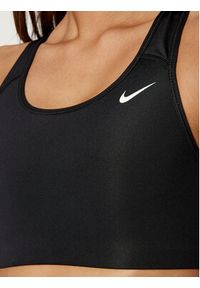 Nike Biustonosz top Swoosh Bra Non Pad BV3630 Czarny. Kolor: czarny. Materiał: syntetyk #4