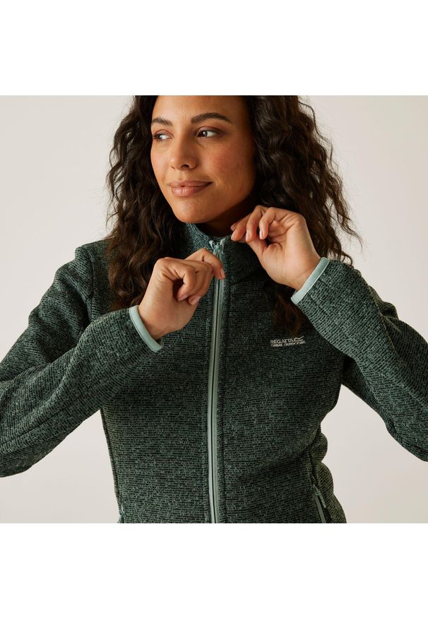 Regatta - Polar damski rozsuwany Newhill. Kolor: zielony. Materiał: polar. Wzór: melanż. Sport: turystyka piesza