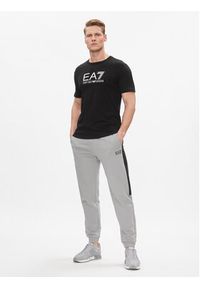 EA7 Emporio Armani T-Shirt 3DPT71 PJM9Z 1200 Czarny Regular Fit. Kolor: czarny. Materiał: bawełna #4