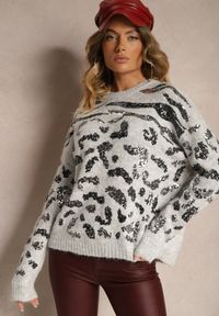 Renee - Szary Sweter z Wełną Ozdobiony Cekinowym Wzorem w Panterkę Issanoria. Okazja: na co dzień. Kolor: szary. Materiał: wełna. Długość rękawa: długi rękaw. Długość: długie. Wzór: motyw zwierzęcy, aplikacja. Styl: klasyczny, casual, elegancki