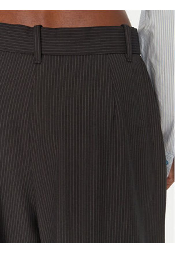 Munthe Spodnie materiałowe 244141624412 Czarny Regular Fit. Kolor: czarny. Materiał: syntetyk