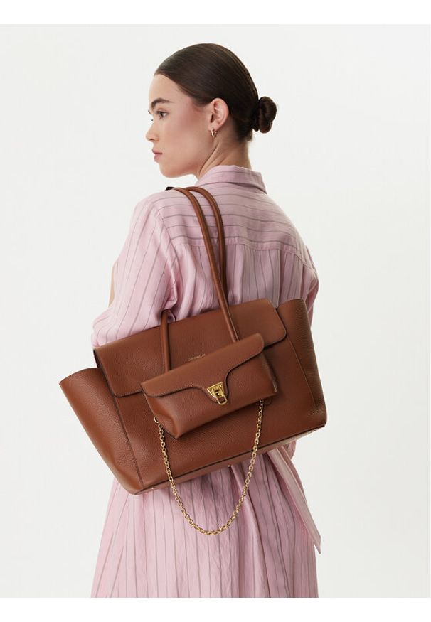 Coccinelle Saszetka 329184 Brązowy. Kolor: brązowy. Materiał: skórzane