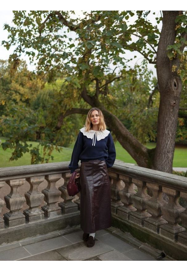 Reserved - Torebka hobo - mahoniowy. Kolor: brązowy. Materiał: skórzane