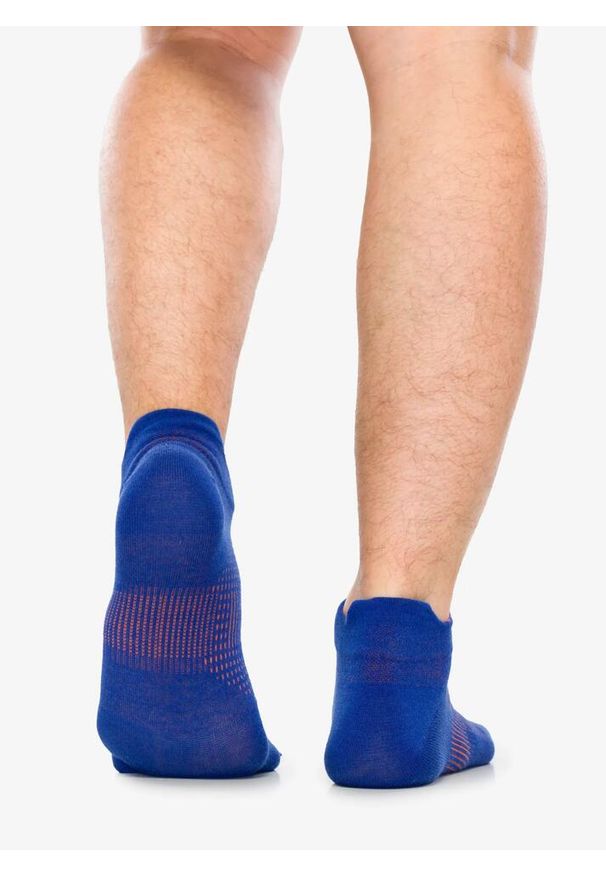Skarpety biegowe Injinji Run Lightweight No-Show. Kolor: niebieski